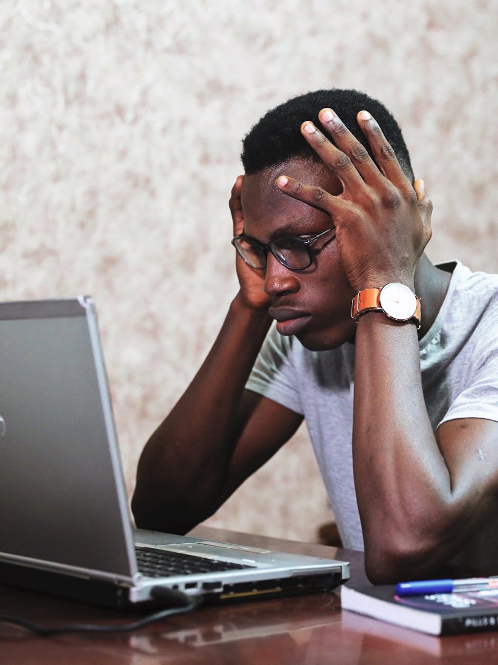 Common Risks of Downloading Money-Making Apps